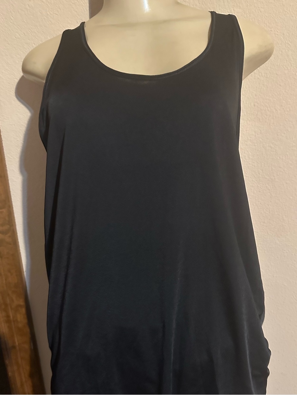 lululemon athletica Black Scoop-Neck Tank
